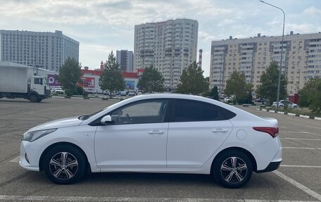 Hyundai Solaris II рестайлинг, 2021 год, 1 630 000 рублей, 18 фотография