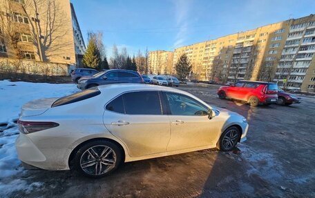 Toyota Camry, 2022 год, 3 600 000 рублей, 9 фотография