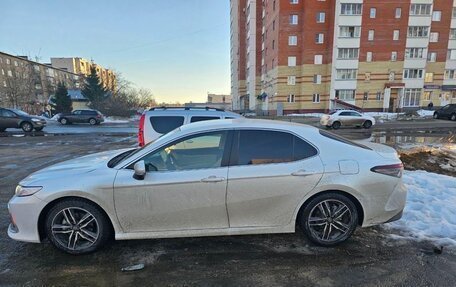 Toyota Camry, 2022 год, 3 600 000 рублей, 8 фотография