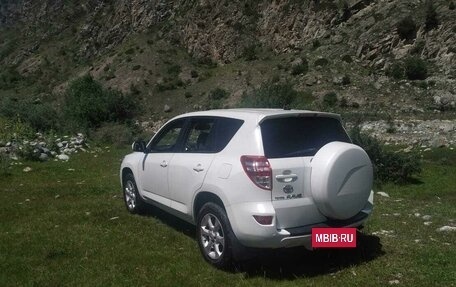 Toyota RAV4, 2010 год, 1 550 000 рублей, 4 фотография