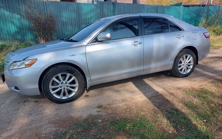 Toyota Camry, 2006 год, 1 100 000 рублей, 8 фотография