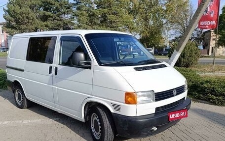 Volkswagen Transporter T4, 2000 год, 850 000 рублей, 1 фотография