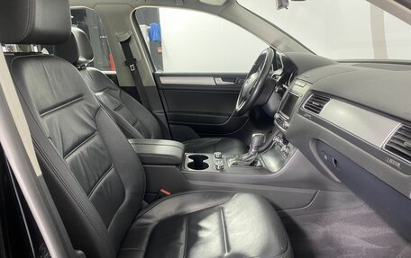 Volkswagen Touareg III, 2013 год, 1 850 000 рублей, 14 фотография