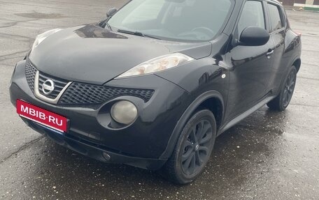 Nissan Juke II, 2014 год, 1 045 000 рублей, 3 фотография