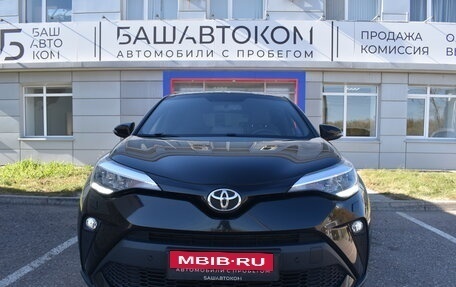 Toyota C-HR I рестайлинг, 2019 год, 2 500 000 рублей, 2 фотография