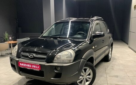 Hyundai Tucson III, 2006 год, 1 050 000 рублей, 1 фотография