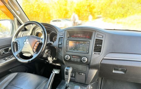 Mitsubishi Pajero IV, 2011 год, 2 210 000 рублей, 7 фотография