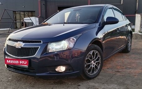 Chevrolet Cruze II, 2012 год, 865 000 рублей, 2 фотография