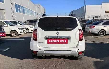 Renault Duster I рестайлинг, 2017 год, 1 550 000 рублей, 4 фотография