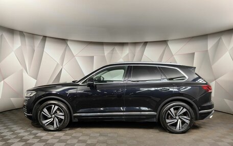 Volkswagen Touareg III, 2019 год, 4 855 000 рублей, 5 фотография