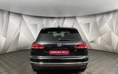 Volkswagen Touareg III, 2019 год, 4 855 000 рублей, 7 фотография