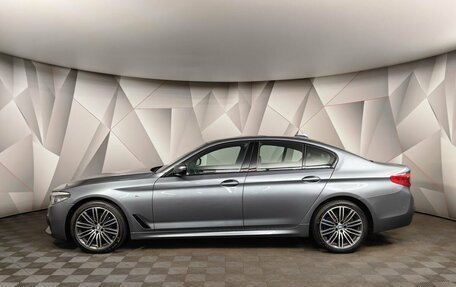 BMW 5 серия, 2019 год, 5 597 000 рублей, 5 фотография