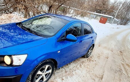 Chevrolet Aveo III, 2013 год, 800 000 рублей, 4 фотография