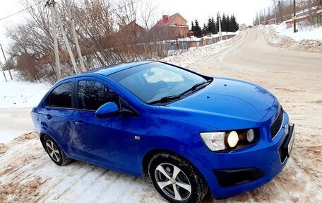 Chevrolet Aveo III, 2013 год, 800 000 рублей, 1 фотография