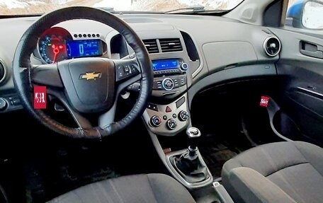 Chevrolet Aveo III, 2013 год, 800 000 рублей, 13 фотография