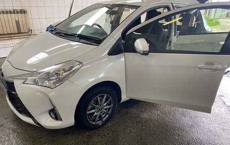 Toyota Vitz, 2019 год, 1 300 000 рублей, 5 фотография