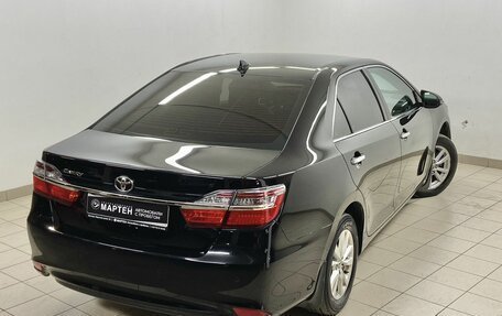 Toyota Camry, 2017 год, 2 675 000 рублей, 9 фотография