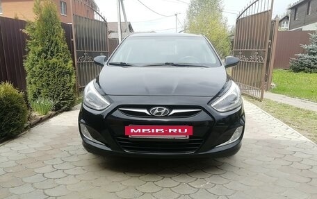 Hyundai Solaris II рестайлинг, 2013 год, 1 150 000 рублей, 17 фотография