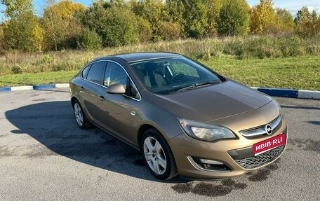 Opel Astra J, 2012 год, 950 000 рублей, 1 фотография