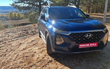 Hyundai Santa Fe IV, 2019 год, 3 800 000 рублей, 1 фотография