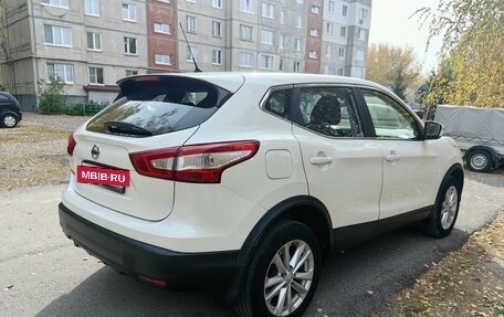 Nissan Qashqai, 2015 год, 1 250 000 рублей, 6 фотография