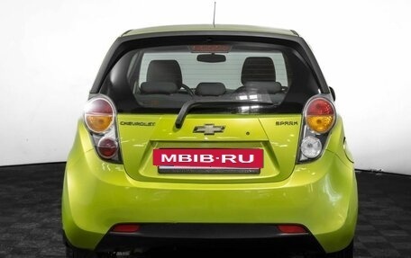 Chevrolet Spark III, 2011 год, 570 000 рублей, 6 фотография