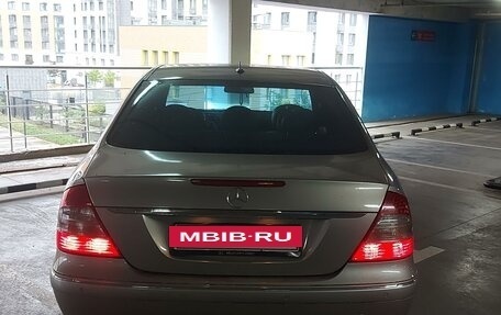 Mercedes-Benz E-Класс, 2008 год, 1 150 000 рублей, 3 фотография