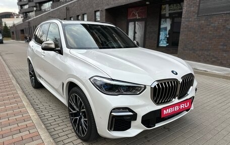 BMW X5, 2019 год, 7 490 000 рублей, 2 фотография