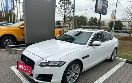 Jaguar XF II, 2016 год, 2 300 000 рублей, 2 фотография