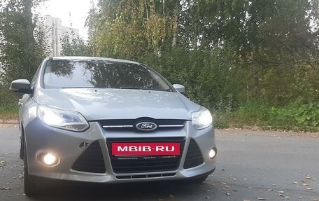 Ford Focus III, 2012 год, 815 000 рублей, 2 фотография