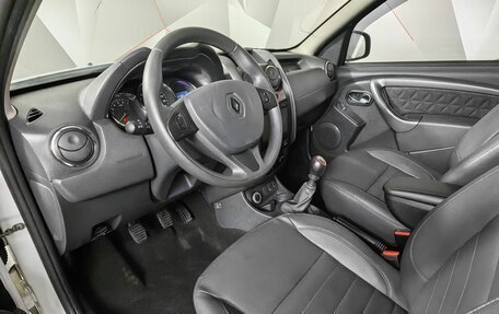 Renault Duster I рестайлинг, 2015 год, 1 395 000 рублей, 14 фотография