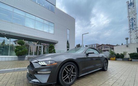 Ford Mustang VI рестайлинг, 2019 год, 2 900 000 рублей, 8 фотография