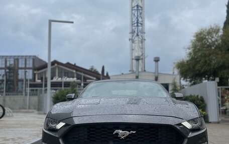 Ford Mustang VI рестайлинг, 2019 год, 2 900 000 рублей, 9 фотография