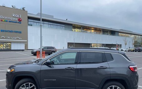 Jeep Compass II, 2022 год, 3 899 999 рублей, 5 фотография