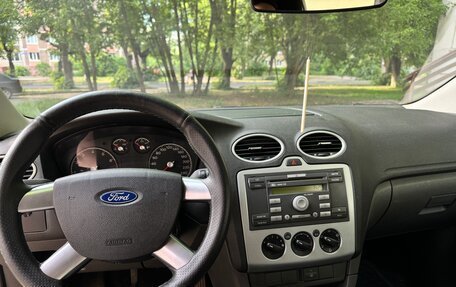 Ford Focus II рестайлинг, 2005 год, 400 000 рублей, 3 фотография