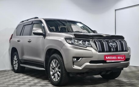 Toyota Land Cruiser Prado 150 рестайлинг 2, 2018 год, 5 975 000 рублей, 3 фотография