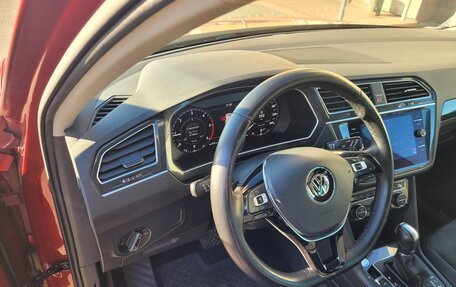 Volkswagen Tiguan II, 2018 год, 2 750 000 рублей, 8 фотография