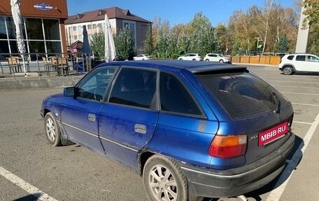 Opel Astra F, 1992 год, 100 000 рублей, 6 фотография