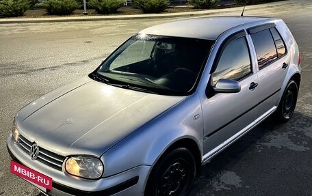 Volkswagen Golf IV, 2003 год, 400 000 рублей, 2 фотография