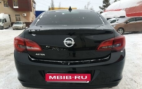 Opel Astra J, 2014 год, 990 000 рублей, 4 фотография