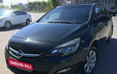 Opel Astra J, 2014 год, 990 000 рублей, 8 фотография