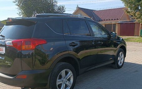 Toyota RAV4, 2014 год, 2 470 000 рублей, 4 фотография