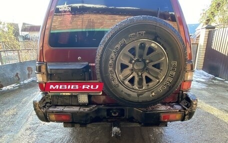 Mitsubishi Pajero III рестайлинг, 1995 год, 450 000 рублей, 3 фотография