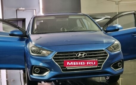 Hyundai Solaris II рестайлинг, 2017 год, 1 357 000 рублей, 2 фотография