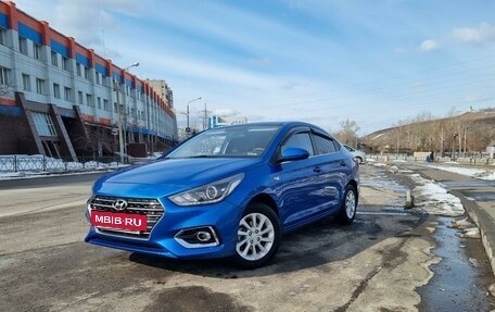 Hyundai Solaris II рестайлинг, 2017 год, 1 357 000 рублей, 4 фотография