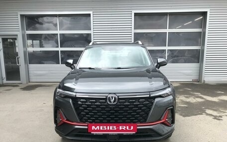 Changan CS35PLUS, 2024 год, 2 549 900 рублей, 3 фотография