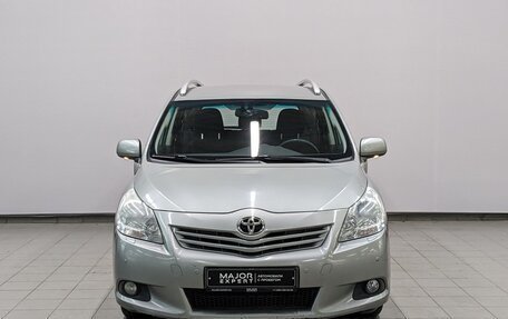 Toyota Verso I, 2011 год, 1 230 000 рублей, 2 фотография