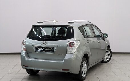 Toyota Verso I, 2011 год, 1 230 000 рублей, 5 фотография