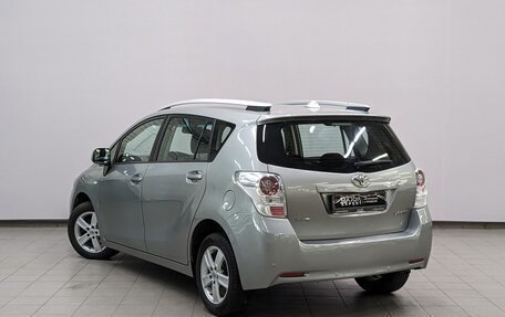 Toyota Verso I, 2011 год, 1 230 000 рублей, 7 фотография