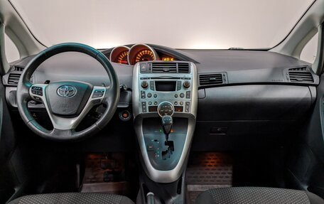 Toyota Verso I, 2011 год, 1 230 000 рублей, 14 фотография